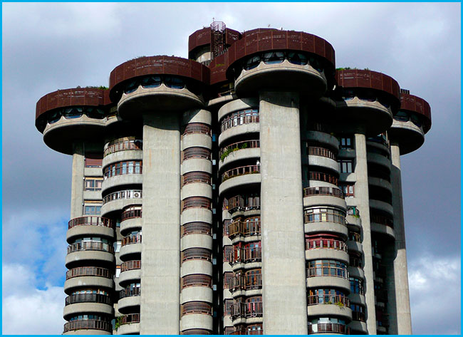 Edificio Torres Blancas