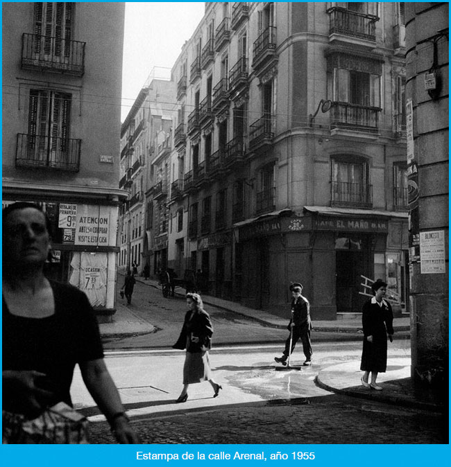 La calle Arenal de Madrid hace décadas