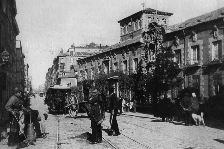 Calle de Fuencarral: retrocediendo en el tiempo