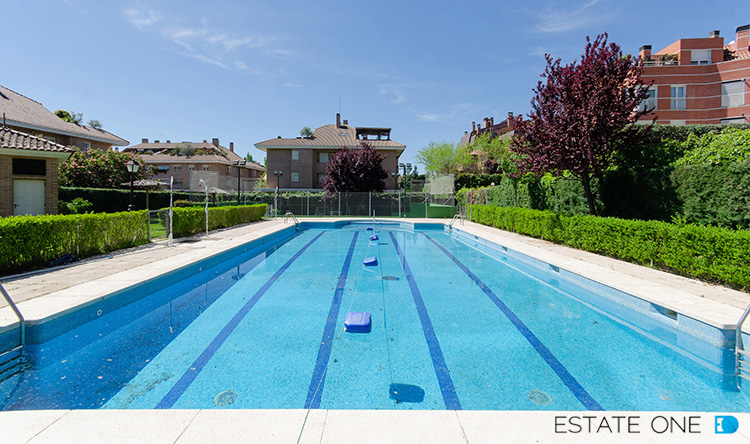 Vivienda con piscina: ¿qué incremento supone?