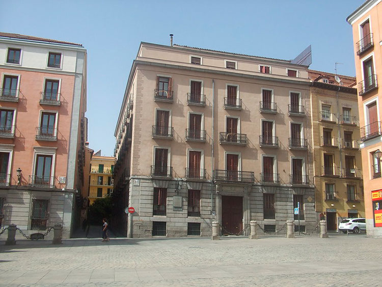 Plaza de la Villa, corazón del Madrid medieval