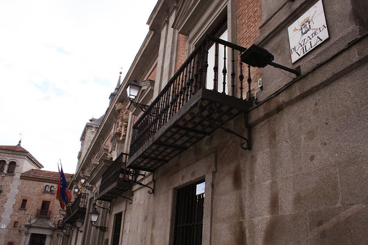 Plaza de la Villa, corazón del Madrid medieval