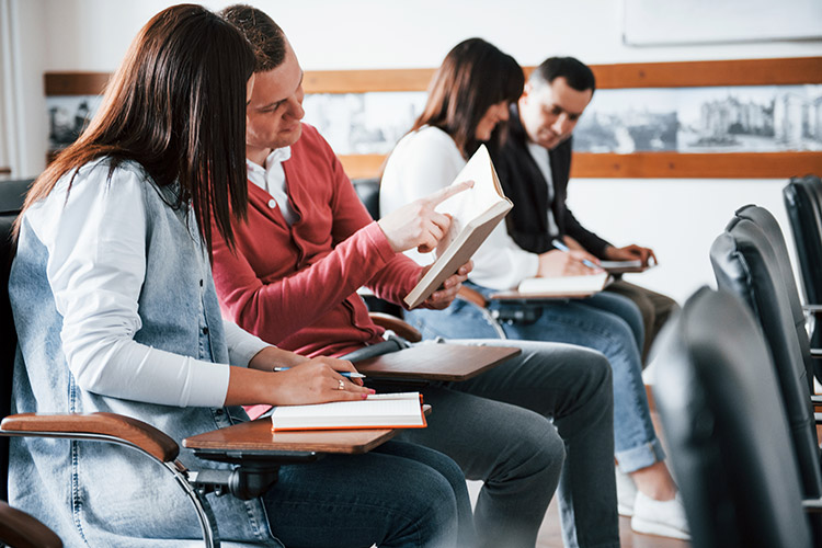 El boom de los colegios mayores
