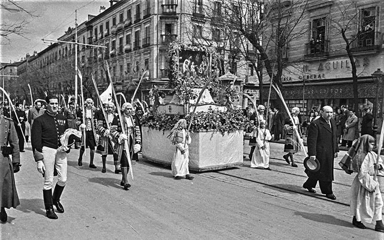Calle de Serrano: pasado y presente del lujo en Madrid
