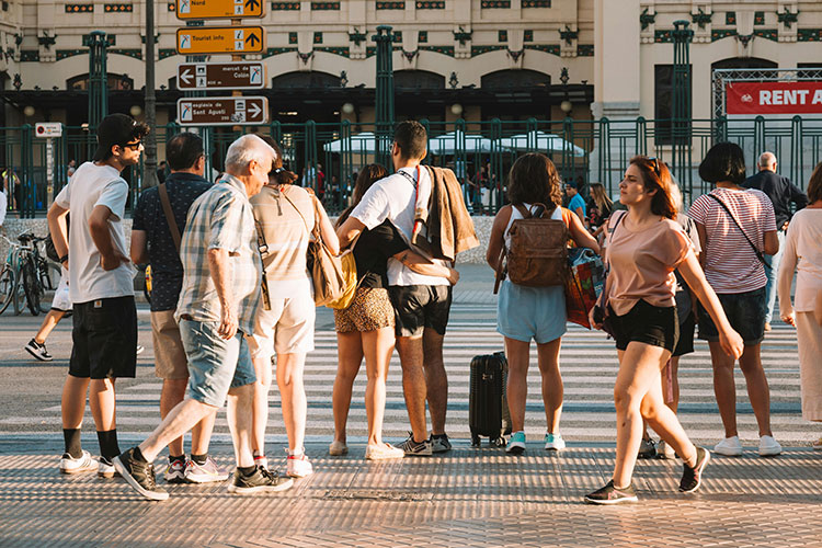 La vivienda de uso turístico desciende